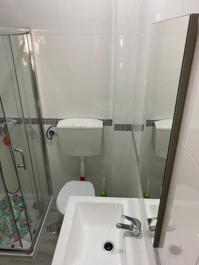 Avo Velha - Faneca Apartamentos Nazare Luaran gambar